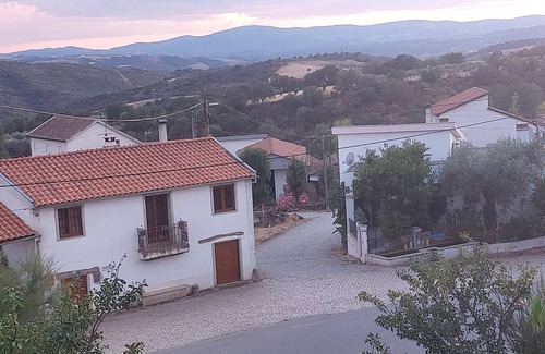 Braganca Cabaña | Casa do Soto - Rural tourism - A house just for you