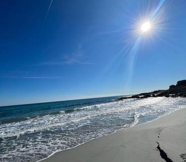 Cala Liberotto Casa | Casa Donatella, in riva al mare!