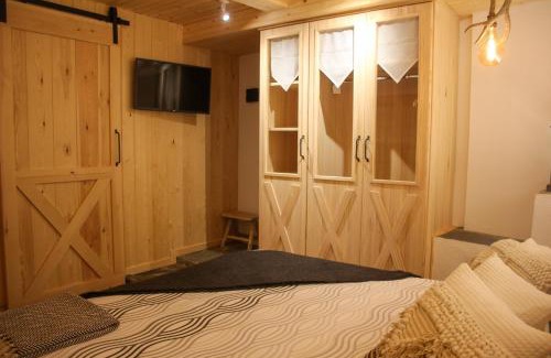 Roni Apartamento | CASA DONDELA