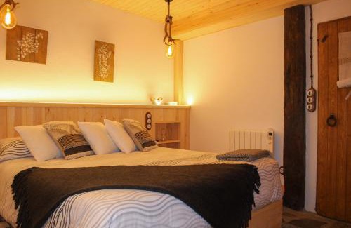 Roni Apartamento | CASA DONDELA