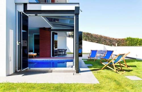 Oliveira do Douro Villa | Casa dos Cubos Douro River House