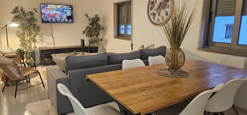 Albufeira Old Town Apartamento | Casa dos Sinos Beach Apartment 1 with Roof Terrace