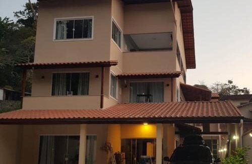 Angra dos Reis Casa | Casa e flat com piscina - Praia da Enseada
