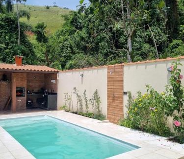 Angra dos Reis Casa | Casa e flat com piscina - Praia da Enseada