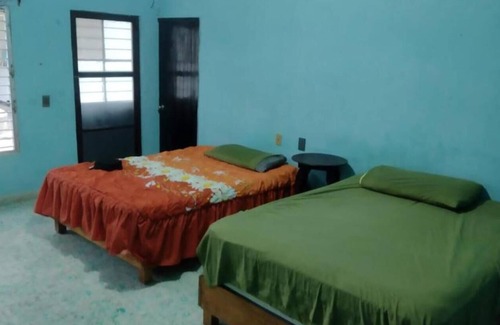 Tuxpan Casa | Casa en muy buena ubicación, cerca del rio, a 10 min. de la playa o el centro.