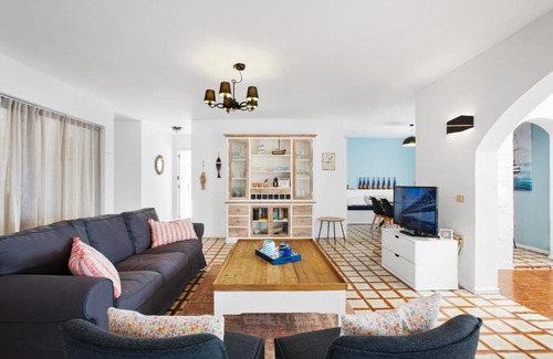 Parque Holandes Casa | Casa El Cardon: charming villa with private pool.