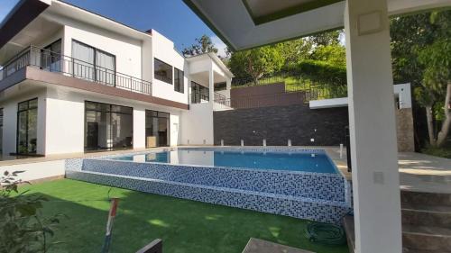 Apulo Casa | CASA EL MIRADOR