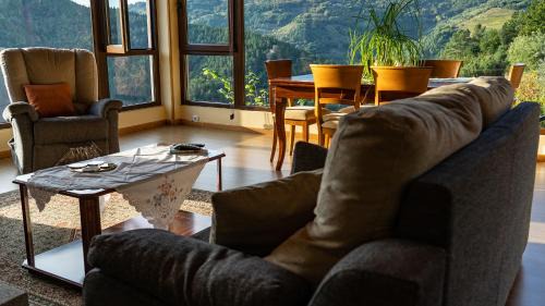 O Savinao Casa | Casa El Mirador del Miño en la Ribeira Sacra