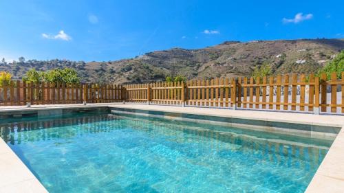 Archez Casa | Casa El Refugio de Árchez by Ruralidays