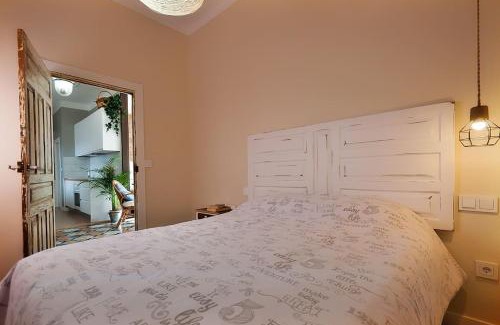 Tordesillas Casa | Casa el Tratado, situada en el casco histórico con patio privado