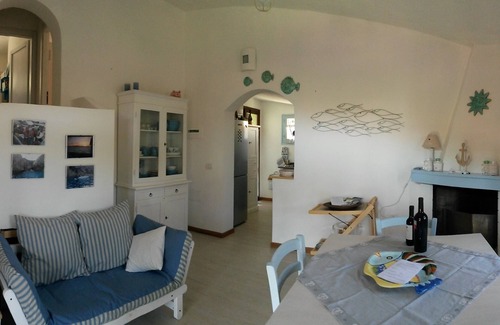 Villaggio Mandorli Casa | Casa Elena - Villasimius casa individual con vista al mar ***