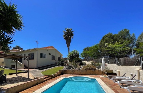 Sant Pere de Ribes Villa | Casa Tarjetas Els con piscina privada