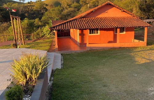 Cunha Cabaña | Casa em Cunha com Piscina Piscina,churrasqueira,lareira e Deck