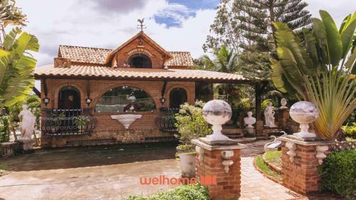 Maria Auxiliadora Casa | Casa em Gravata com Piscina e Lareira
