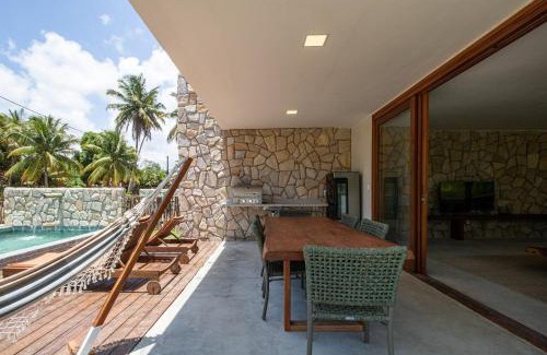 Passo de Camaragibe Casa | Casa em Milagres - 04 Suítes 200 Metros da Praia