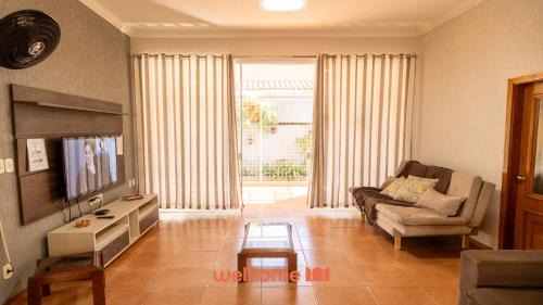Penapolis Casa | Casa em Penápolis com piscina e lazer completo