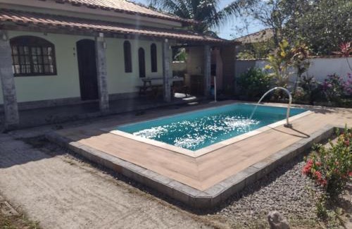 Jacone Casa | Casa em poucos passos da praia de Jaconé