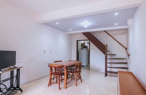 Itapua Casa | Casa em Salvador Bem Localizada e Confortavel