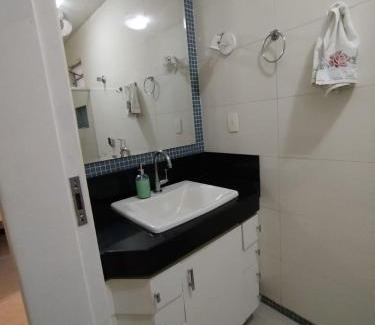 Republica Casa | Casa em Vitória - Próximo a Praia