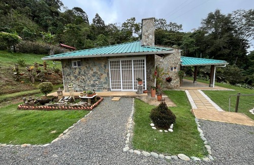 Yumbo Casa | Casa en el campo - Descanso y bird-watching
