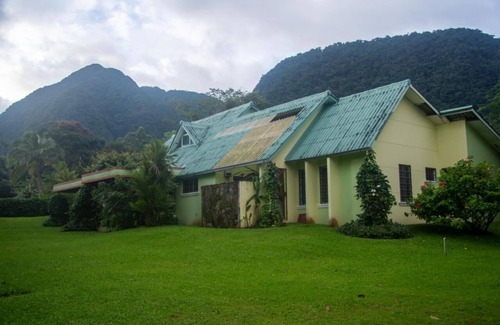 El Valle de Anton Casa | Casa en El Valle con vista a la montañas, El Valle de Lily