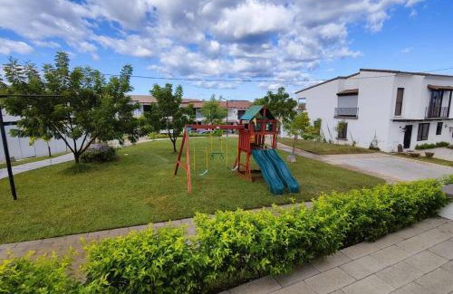 Puerto Barillas Casa | Casa en Residencial San Andrés