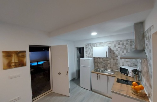 Zahora Casa | CASA EN ZAHORA, PISCINA Y APARCAMIENTO PRIVADO, A 5M DE LAS MEJORES PLAYAS