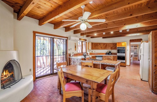 Chupadero Casa | Casa Encantado | Secluded Retreat & Views