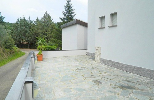 Pieve al Bagnoro Apartamento | Casa Ennio: A modern and graceful two-story apartment that is part of a villa situated in a quiet location, a few minutes from the town center, with Free WI-FI.