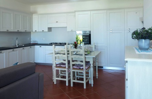 Baia Sant'Anna Apartamento | Casa EOS - Dos Habitaciones Piso, Capacidad 4