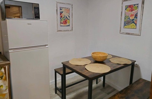Aldeanueva de Barbarroya Apartamento | CASA RURAL TINGUATON 1