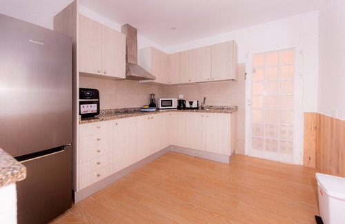 Caleta de Fuste Apartamento | Casa Mimosa - Amazing Roof Terrace, within 5 minutes of all local amenities