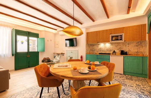 Historic Center of Estepona Condominio | Casa Esmeralda Luxury Boutique Apartments Old Town