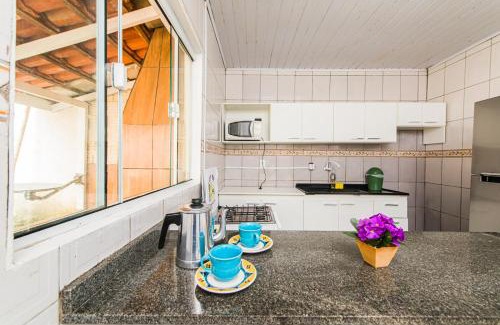 Palhoca Casa | Casa Espaçosa com quintal interno