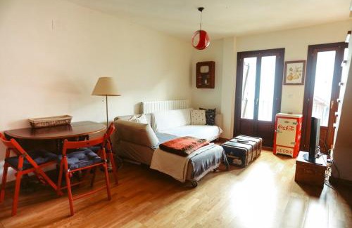 Lanuza Apartamento | Casa Estela - Duplex by Cardi Suites