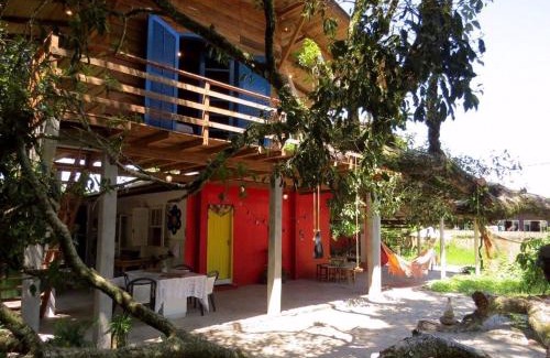 Paranagua Casa | Casa Estilosa e Rústica com Vista para o Pôr do Sol da Ilha do Mel!