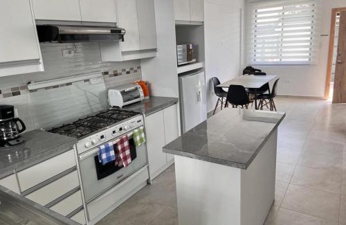 Llano Chico Casa | Casa excelente (Llano Chico)