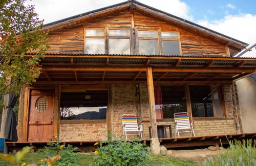 El Hoyo Casa | Casa Familiar Compartida