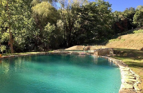 Chiusi Casa | Casa Fattorina C: A characteristic and welcoming apartment surrounded by the greenery, with Free WI-FI.