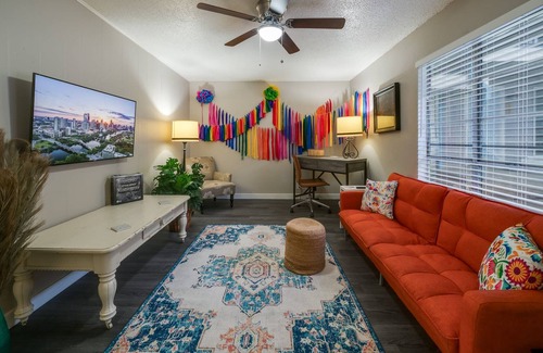 South Manchaca Apartamento | Casa Feliz - Festive SoCo apt1/1