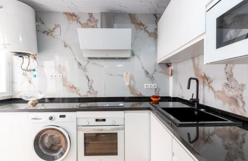 Los Remedios Apartamento | Casa Feria, moderno alojamiento en Sevilla
