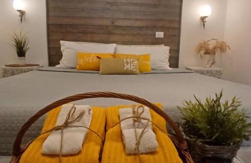 Porto Ceresio Apartamento | Casa Fiorita 22 Porto Ceresio