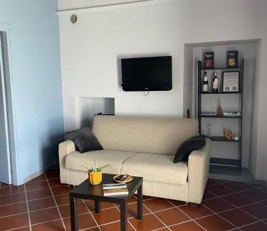 La Morra Apartamento | Casa Fioroni Langhe Apartments