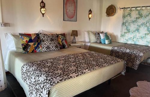 Sao Roque do Pico Casa | Casa Fitz - Bungalow with Ocean Views and Air Conditioning