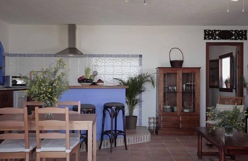 Barbate Cabaña | CASA RURAL para 4, a 150m de la playa en un entorno único. Muy cuidada.