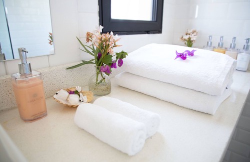 La Barra Cama Y Desayuno | Casa Flor - Adults Only