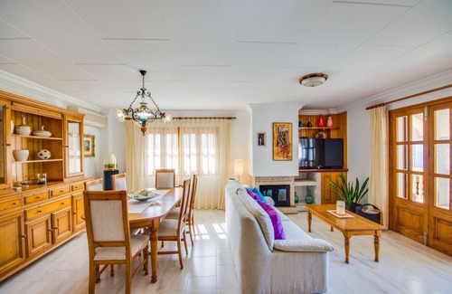 Alcudia Chalet De Esquí | Casa Flor with swimming pool near Alcudia beach