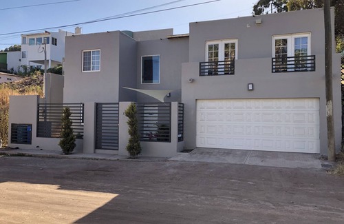 Ensenada Casa | Casa Flores & Flores