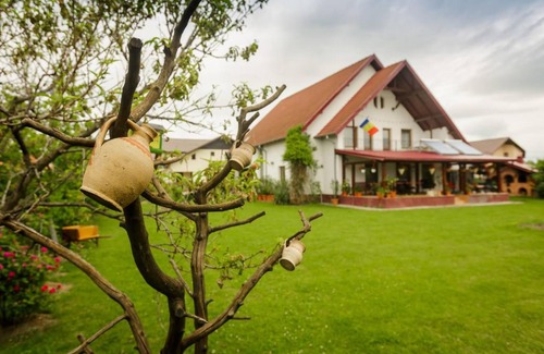 Curtea De Arges Casa | Casa Florilor