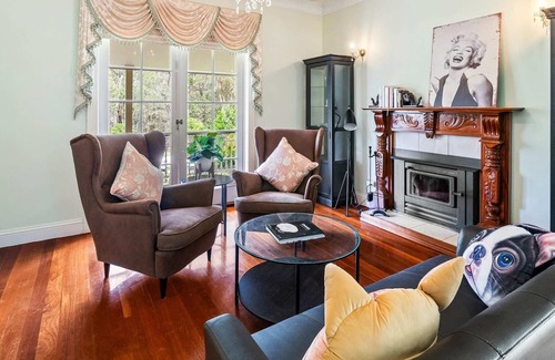 Heritage Park Casa | Casa Foresta - Victorian Style Charming 4BR Home